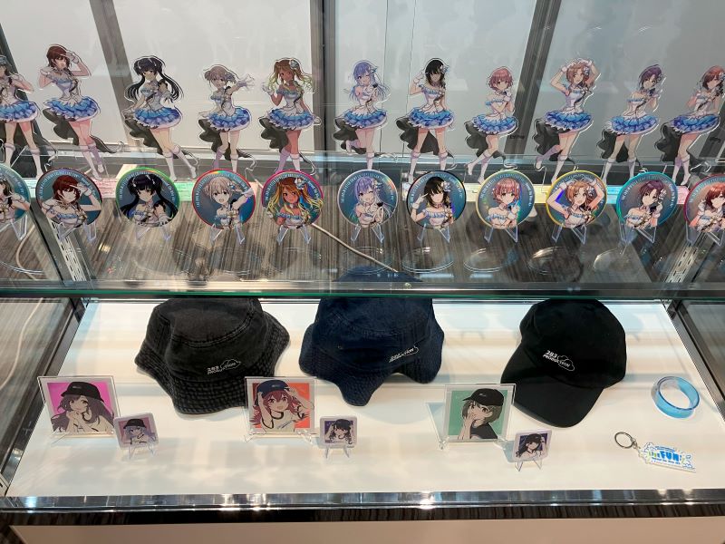 今回のライブグッズの展示2